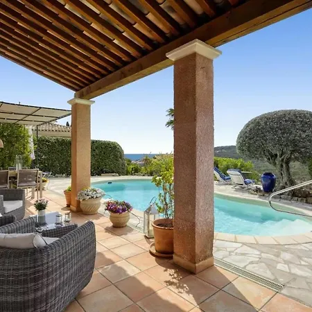 Thymfalaise - Sea View, Calm, Beach, Tennis Villa